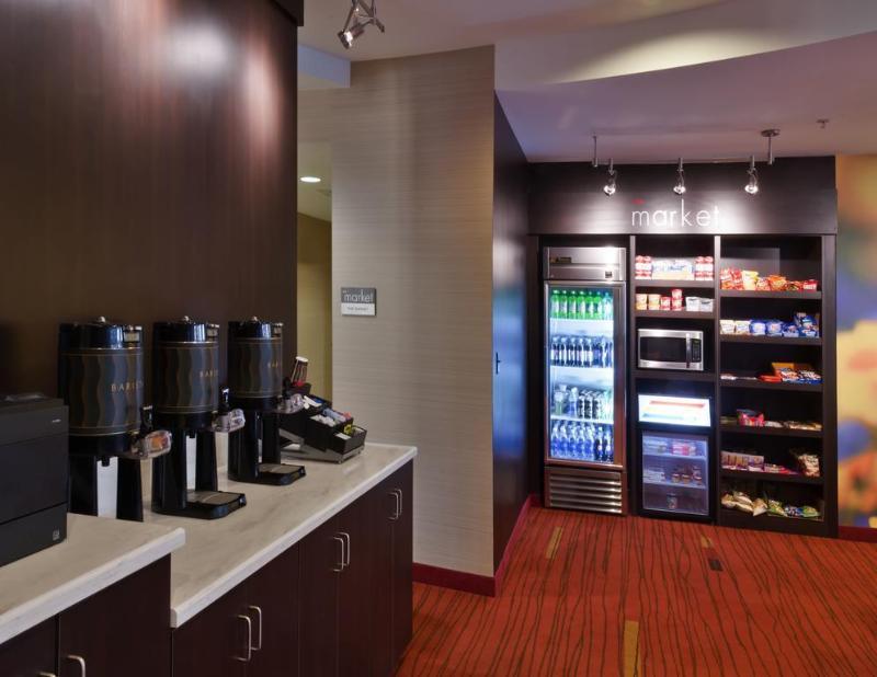 Courtyard By Marriott Valdosta Hotel Buitenkant foto