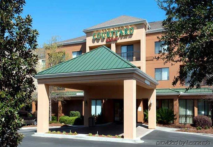 Courtyard By Marriott Valdosta Hotel Buitenkant foto