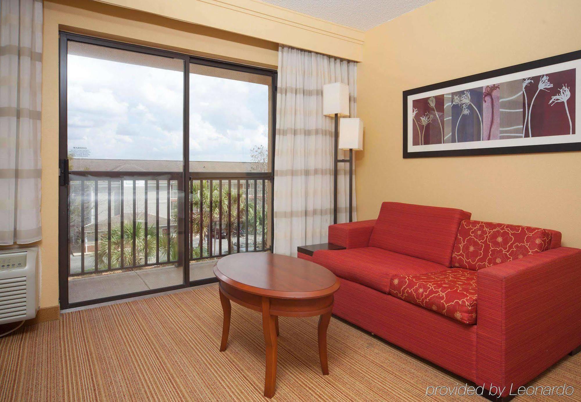 Courtyard By Marriott Valdosta Hotel Buitenkant foto