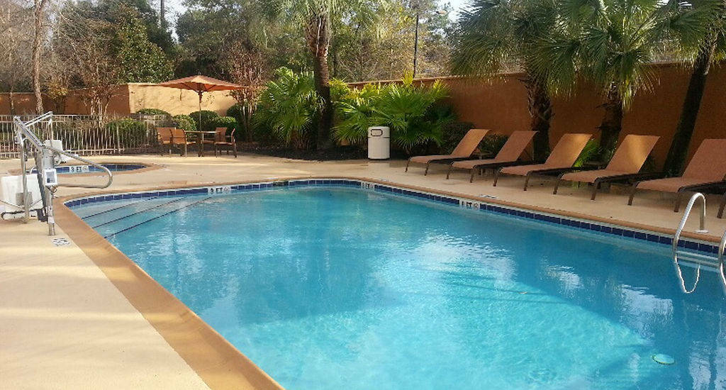 Courtyard By Marriott Valdosta Hotel Buitenkant foto
